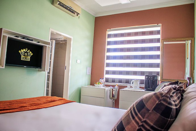 Imagen de la habitación del Hotel New Fairmount and Casino. Foto 13