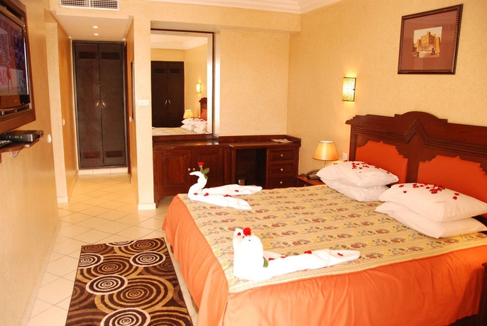 Imagen de la habitación del Hotel New Farah. Foto 5