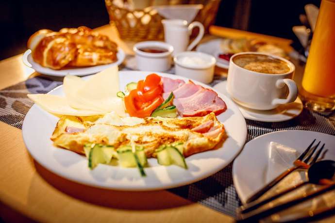 Imagen del bar/restaurante del Hotel New Fortress. Foto 5