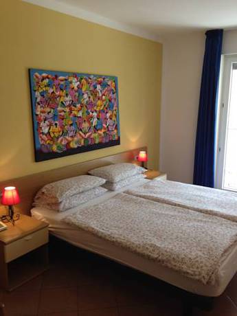 Imagen de la habitación del Hotel New Garden, Torbole Sul Garda. Foto 3