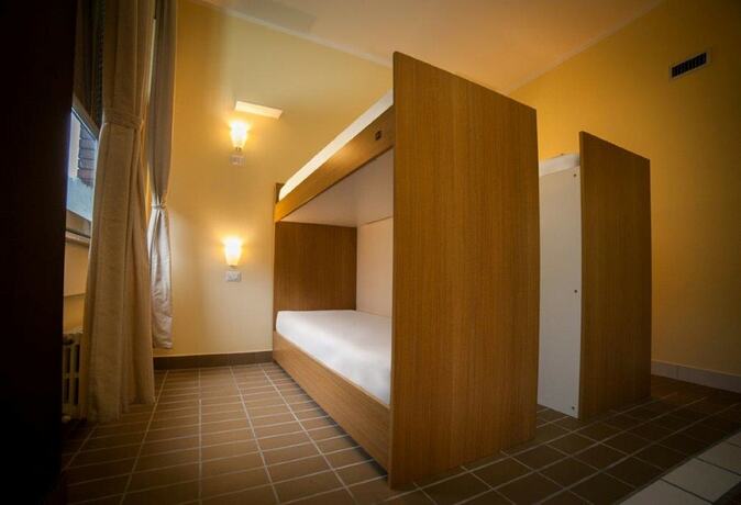 Imagen de la habitación del Hotel New Generation Hostel Tirana Center. Foto 14