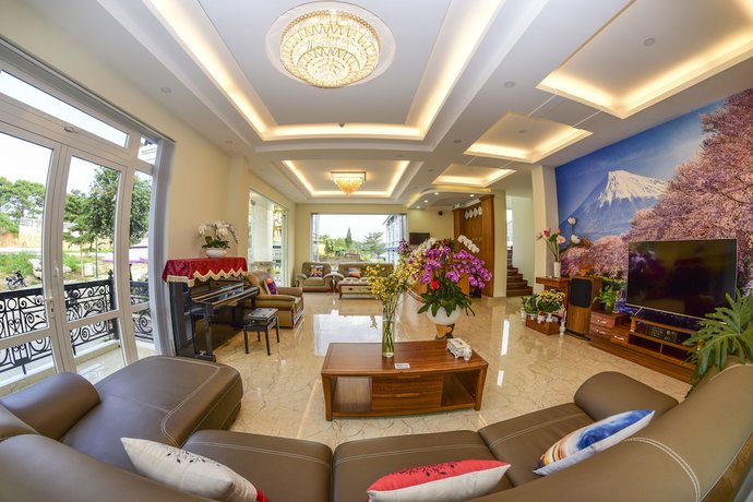 Imagen de los interiores del Hotel New Golf Valley. Foto 20