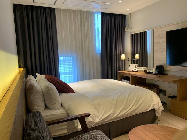 Imagen general del Hotel New Grand, Jinju. Foto 1