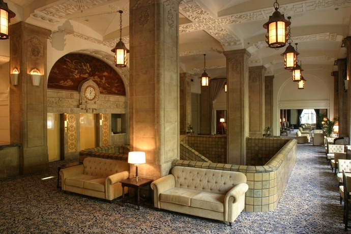 Imagen de los interiores del Hotel New Grand, Yokohama. Foto 17