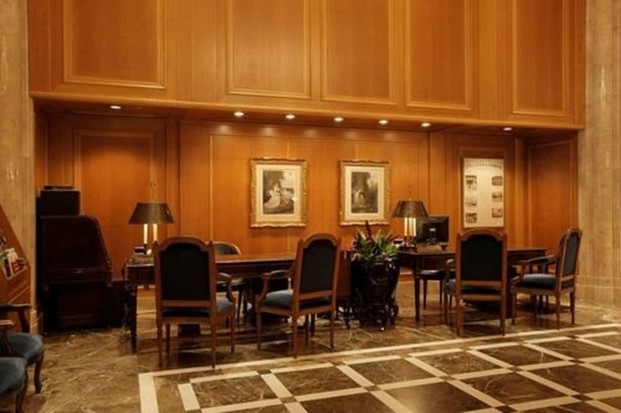 Imagen de los interiores del Hotel New Grand, Yokohama. Foto 19
