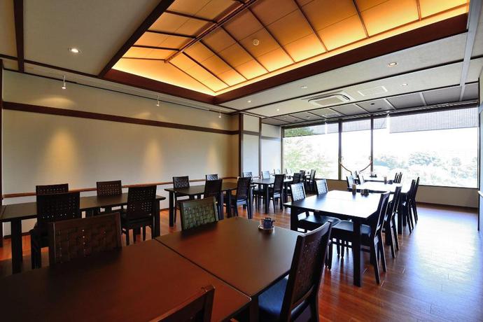 Imagen del bar/restaurante del Hotel New Hakkeien. Foto 6