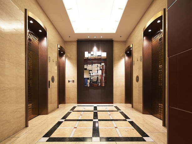 Imagen de los interiores del Hotel New Hankyu Osaka. Foto 21