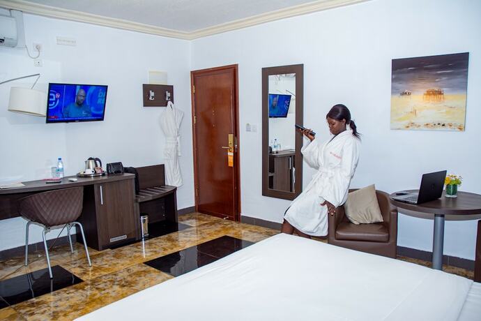 Imagen de la habitación del Hotel New Heaven H&ocirc;tel. Foto 15