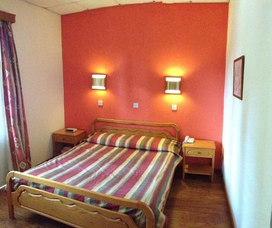 Imagen de la habitación del Hotel New Helvetia. Foto 3