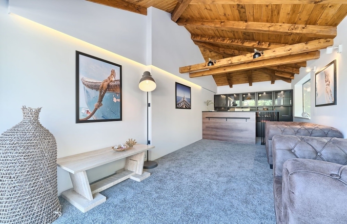 Imagen de los interiores del Hotel New Horizons Resort. Foto 13
