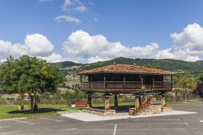 Imagen de los exteriores del Hotel New Hotel Oviedo. Foto 14