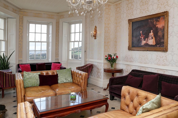 Imagen del bar/restaurante del Hotel New House Country. Foto 10