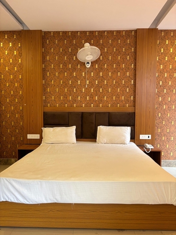 Imagen de la habitación del Hotel New India. Foto 4