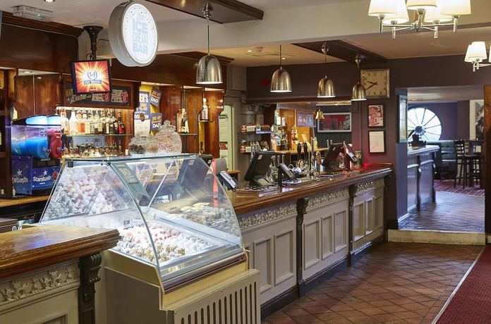 Imagen del bar/restaurante del Hotel New Inn by Greene King Inns. Foto 3