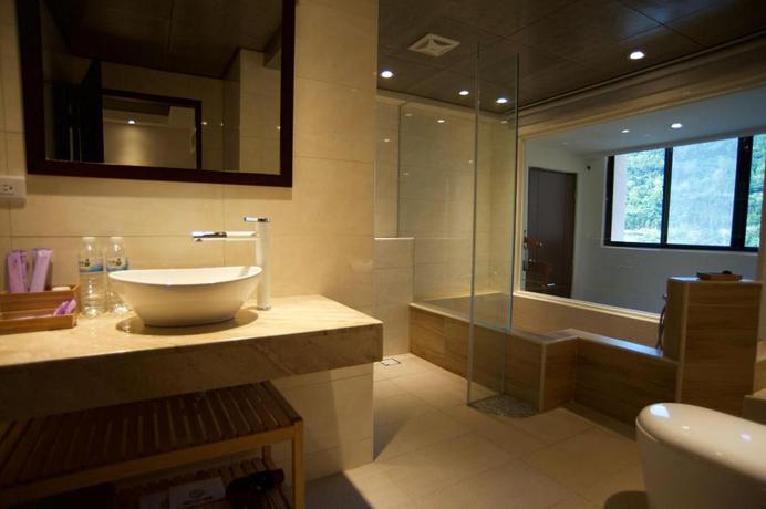 Imagen de la habitación del Hotel New Jhihben Hotel. Foto 17