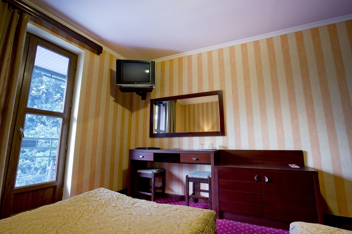 Imagen de la habitación del Hotel New Kopala. Foto 3
