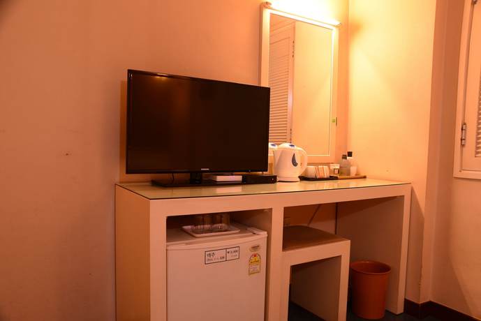 Imagen de la habitación del Hotel New Korea. Foto 6