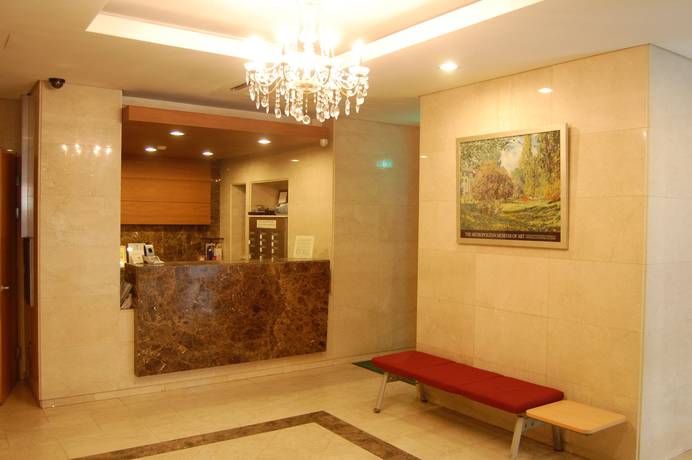 Imagen de los interiores del Hotel New Korea. Foto 20