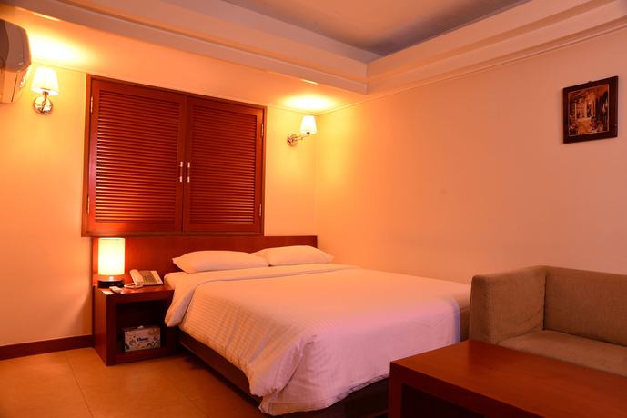 Imagen de la habitación del Hotel New Korea. Foto 8