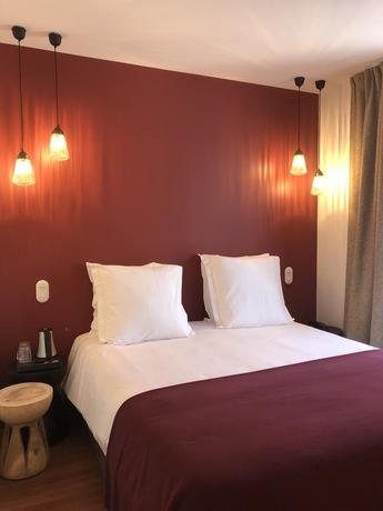 Imagen de la habitación del Hotel New Le Voltaire. Foto 4