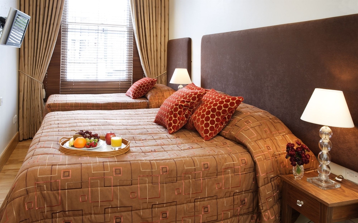 Imagen de la habitación del Hotel New Linden. Foto 11