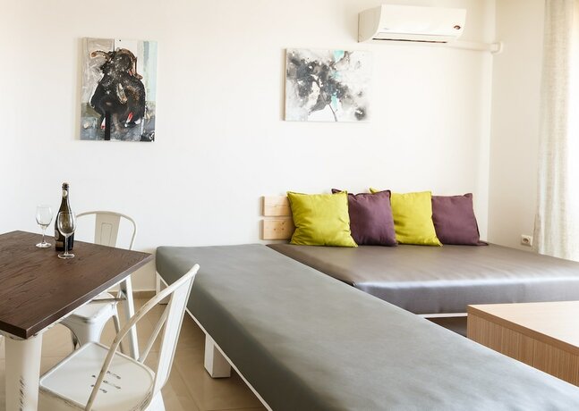 Imagen de la habitación del Hotel New Line Village Apartments. Foto 19