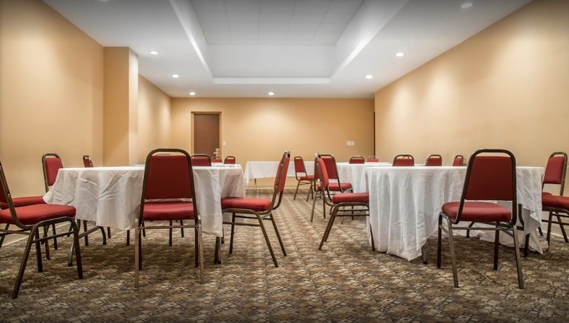 Imagen de los interiores del Hotel New Lodge. Foto 15
