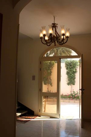 Imagen de los interiores del Hotel New Memnon. Foto 16