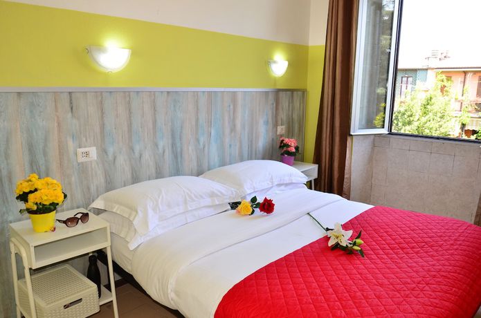 Imagen de la habitación del Hotel New Milan. Foto 3