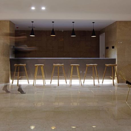 Imagen de los interiores del Hotel New Northwest. Foto 16