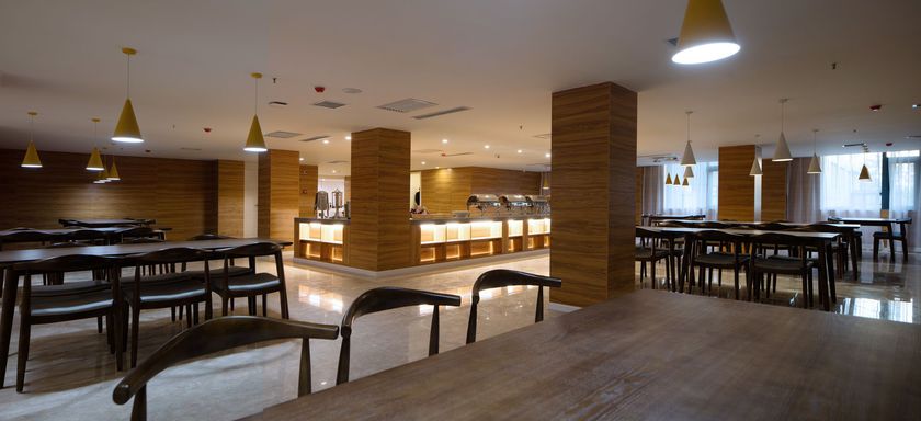 Imagen del bar/restaurante del Hotel New Northwest. Foto 2