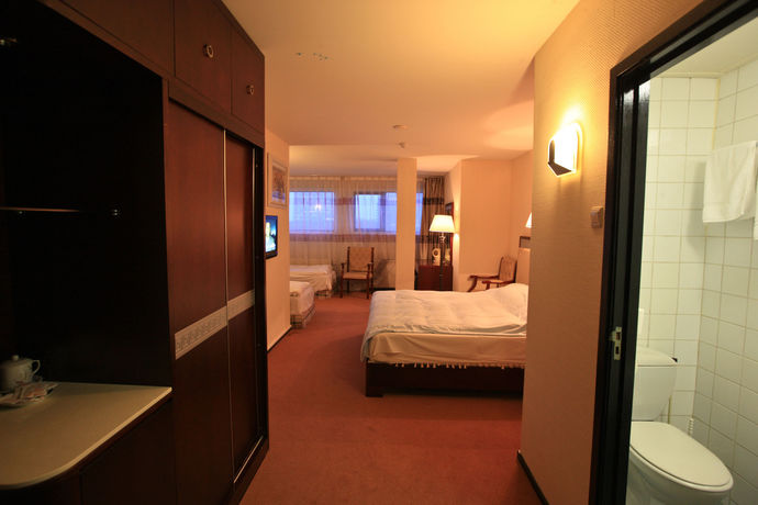 Imagen de la habitación del Hotel New Ocean Paradise. Foto 5