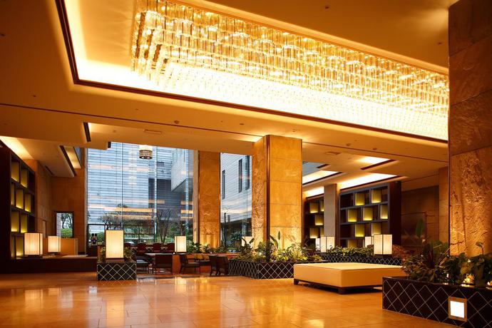 Imagen de los interiores del Hotel New Omi. Foto 12