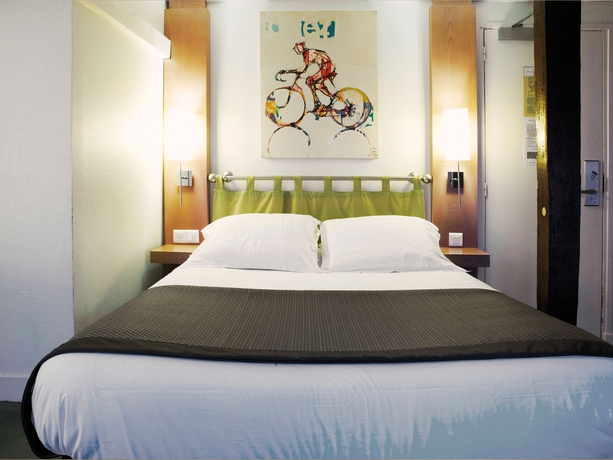 Imagen de la habitación del Hotel New Opera. Foto 10