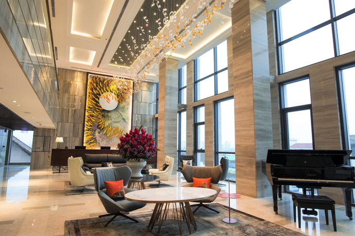 Imagen de los interiores del Hotel New Orient Danang. Foto 18