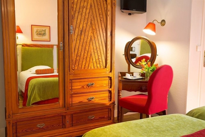 Imagen de los interiores del Hotel New Orient. Foto 15