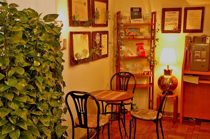 Imagen de los interiores del Hotel New Oriental. Foto 11