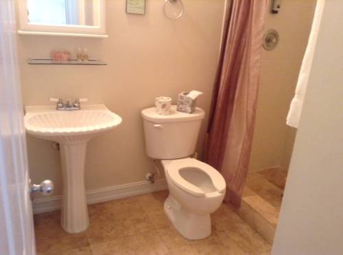 Imagen de la habitación del Hotel New Orleans House - Gay Male-only Guesthouse. Foto 4