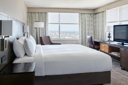 Imagen de la habitación del Hotel New Orleans Marriott. Foto 12