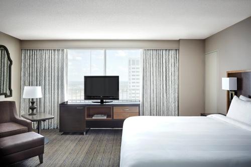 Imagen de la habitación del Hotel New Orleans Marriott. Foto 15