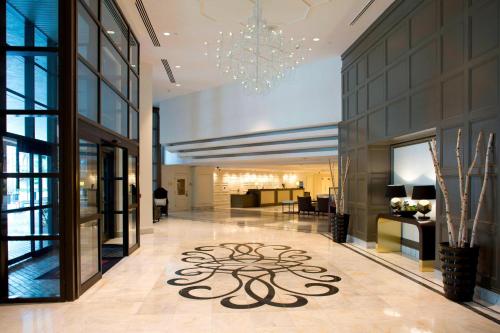 Imagen general del Hotel New Orleans Marriott Metairie At Lakeway. Foto 2