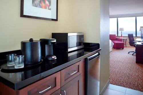 Imagen general del Hotel New Orleans Marriott Metairie At Lakeway. Foto 4