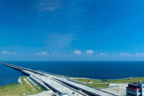 Imagen general del Hotel New Orleans Marriott Metairie At Lakeway. Foto 5