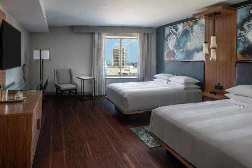 Imagen de la habitación del Hotel New Orleans Marriott Warehouse Arts District. Foto 13