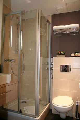 Imagen de la habitación del Hotel New Orly. Foto 2