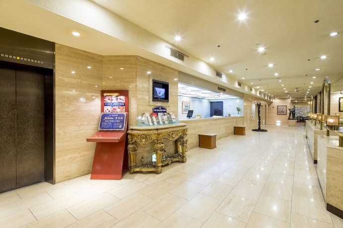 Imagen de los interiores del Hotel New Osaka. Foto 19