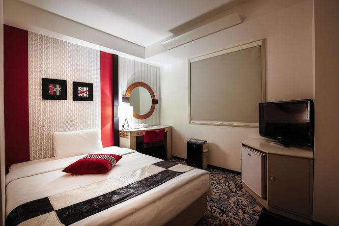 Imagen de la habitación del Hotel New Otani Inn Tokyo. Foto 6