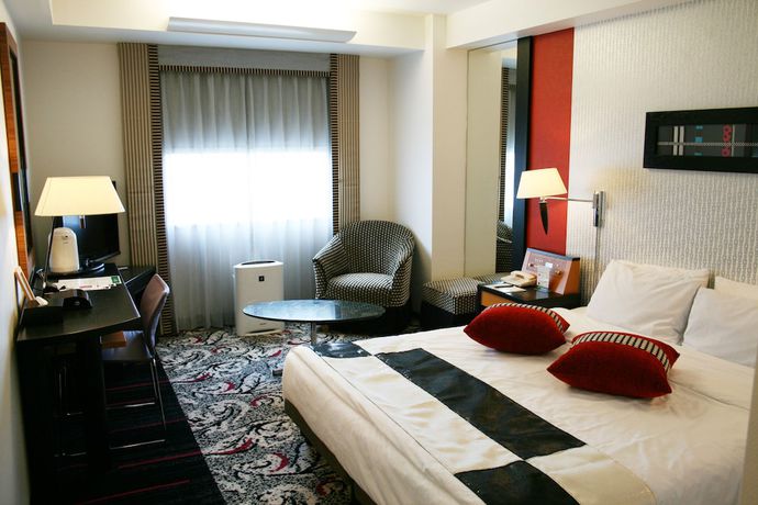 Imagen de la habitación del Hotel New Otani Inn Tokyo. Foto 15