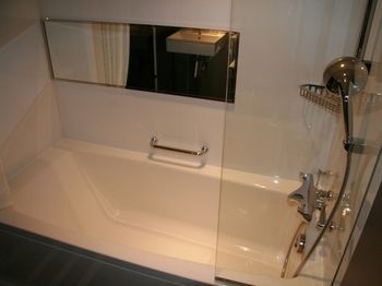 Imagen de la habitación del Hotel New Otani Inn Yokohama Premium. Foto 11