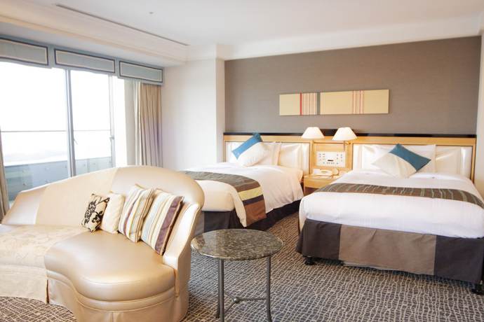 Imagen de la habitación del Hotel New Otani Makuhari. Foto 3